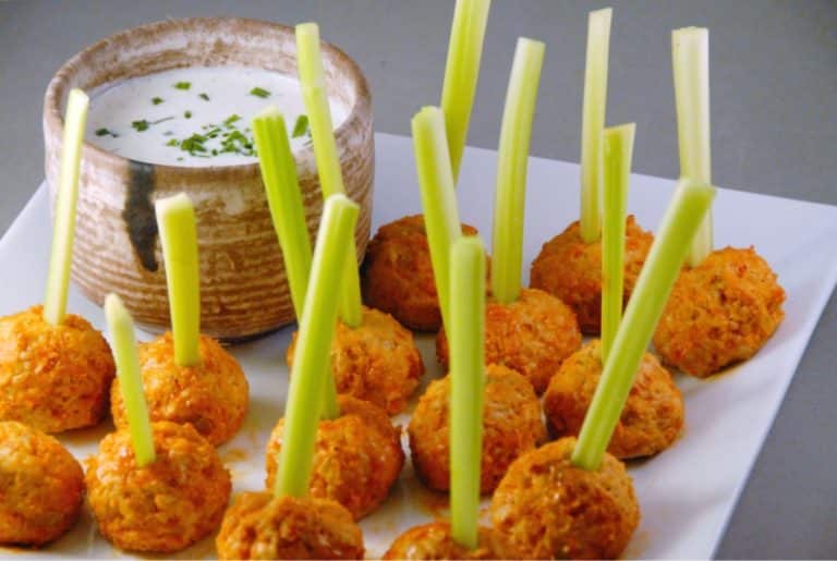 Skinny Buffalo Chicken Meatballs with Greek Ranch Dip Recipe