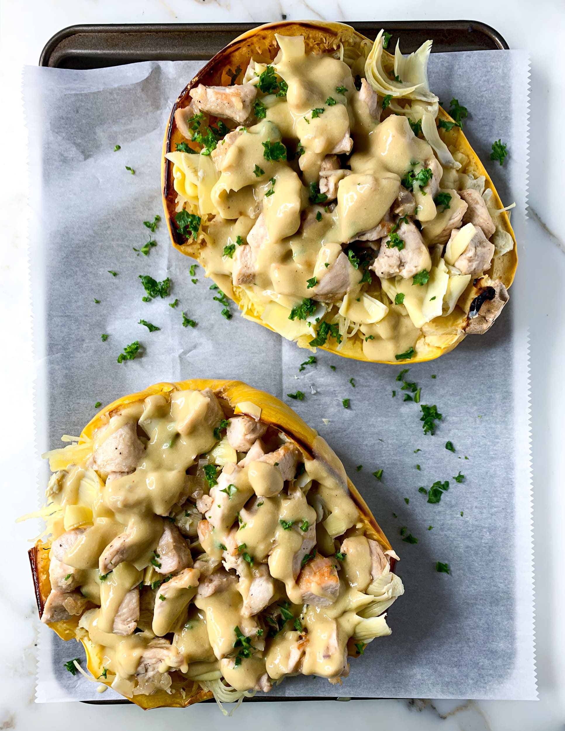 Chicken Artichoke Alfredo Spaghetti Squash Bowls Recipe - The Savvy Spoon