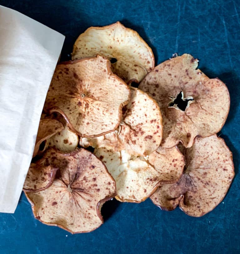 3 Ingredient Baked Apple Chips Recipe