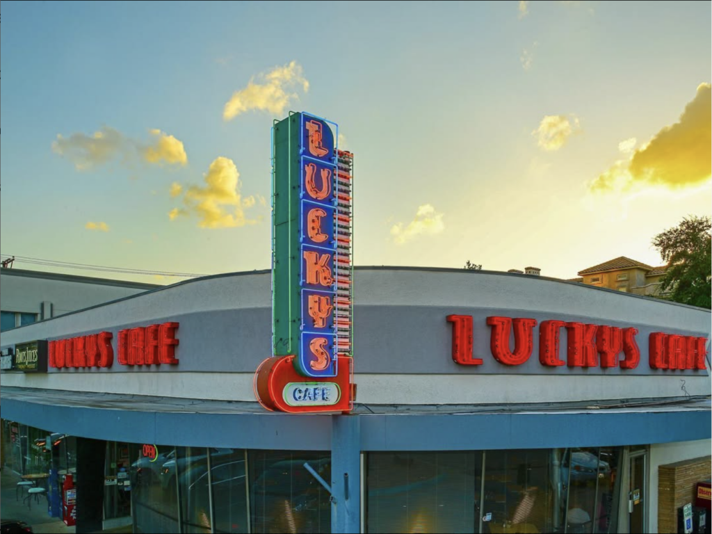 Lucky’s Diner